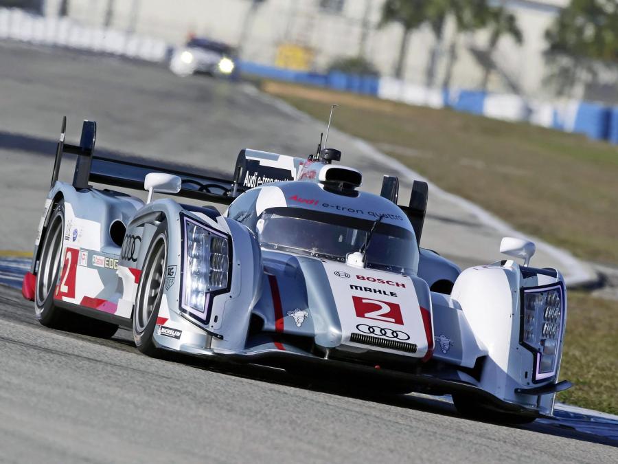  Audi R18 e-Tron Quattro 2012 года  (фото 5 из 42)